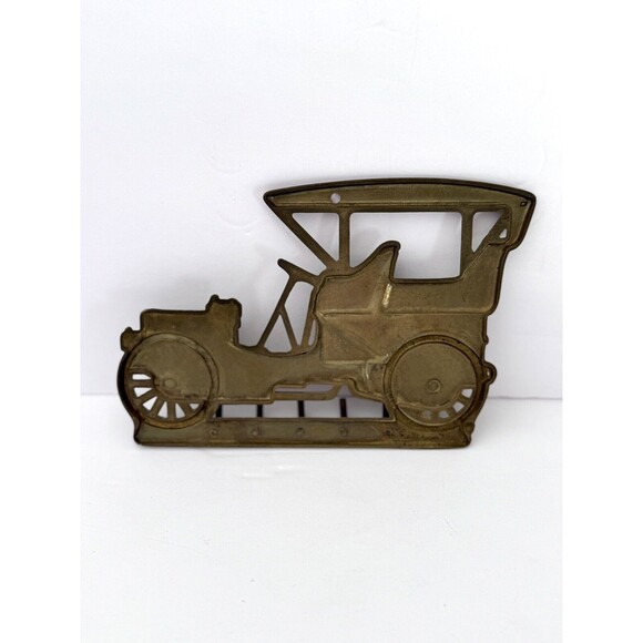 Vintage Brass Model T Car Automobile Wall Key Holder Gold 5 Hooks - Picture 2 of 2